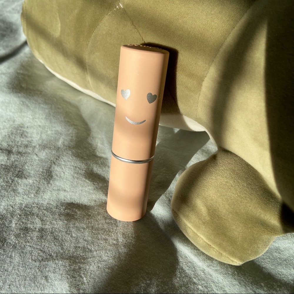 Benefit Cosmetic